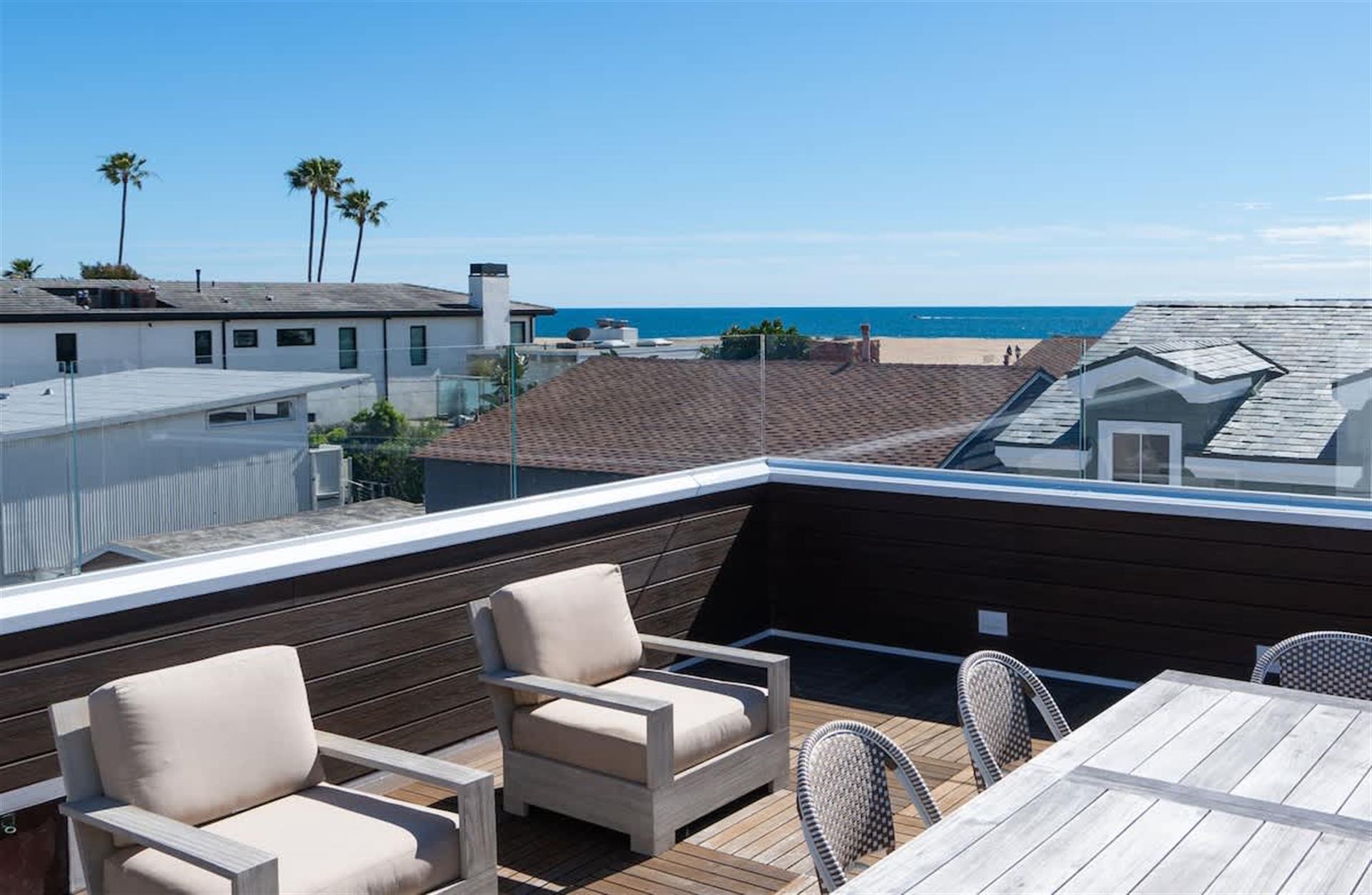 1225 W Balboa Blvd B | Coastal Luxury Retreat w/ Stunning Rooftop Deck 6
